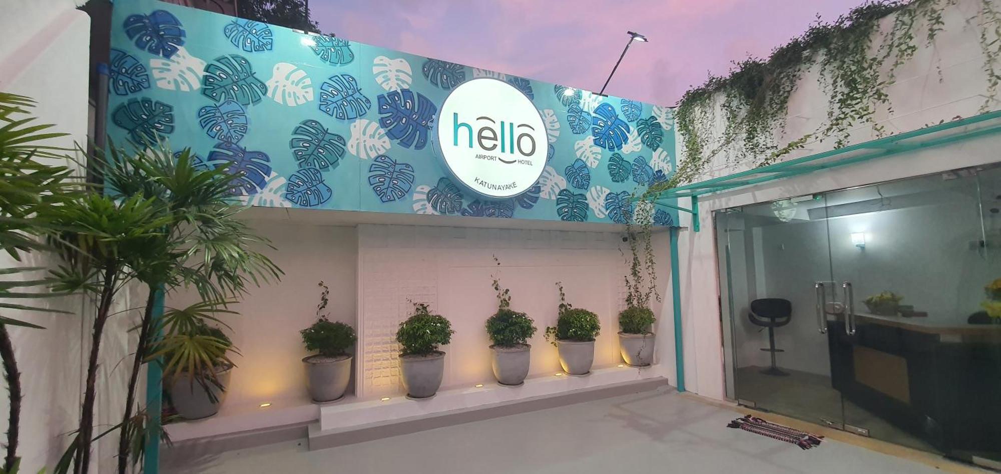 Hello Airport Hotel, Katunayaka Exterior photo